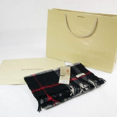 BURBERRY Scarf-39